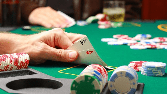 Game đánh bài casino nào rút tiền mặt?